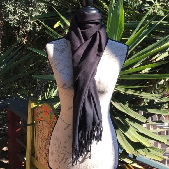 New! Black Cashmere Scarf - Picture 2 of 4